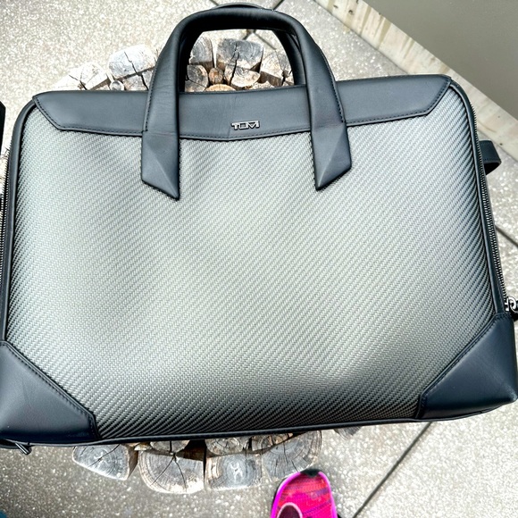 TUMI CFX “Shawnee” Briefcase - Picture 2 of 5